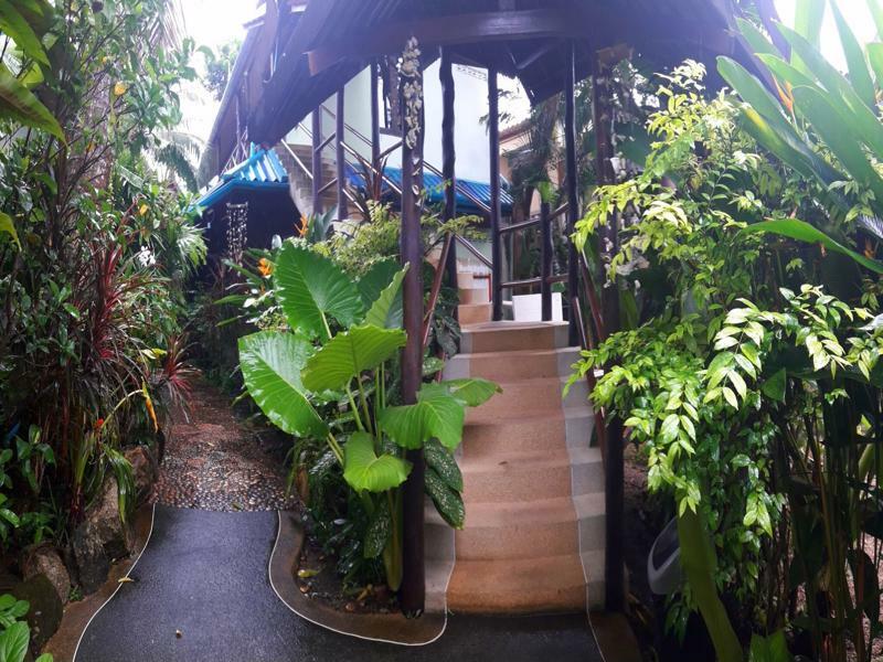 Shanti Lodge Phuket Chalong Eksteriør billede